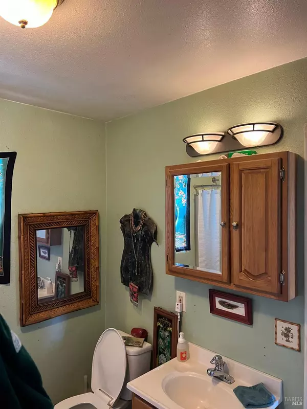 Whitethorn, CA 95589,Address not disclosed