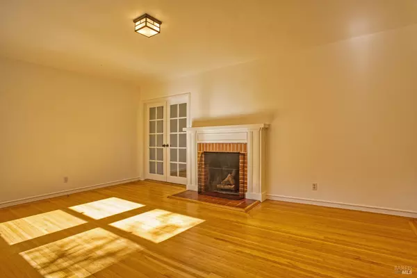 San Geronimo, CA 94963,56 Wild Iris RD