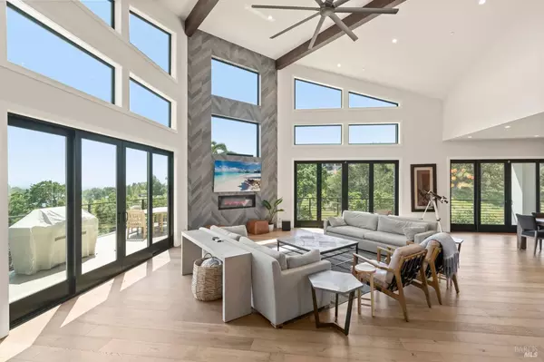 Santa Rosa, CA 95403,3727 Lakebriar PL