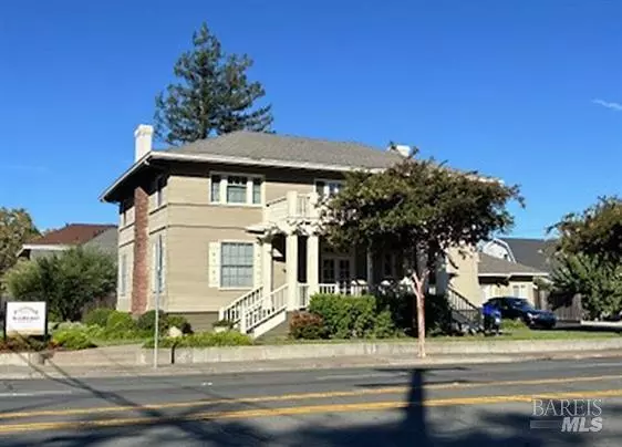 703 Jefferson ST, Napa, CA 94559