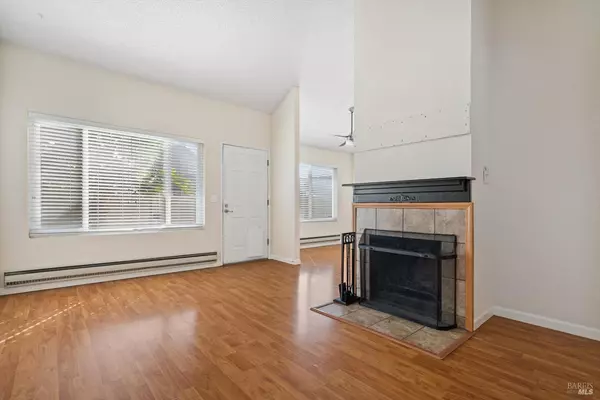 Rohnert Park, CA 94928,1022 Civic Center DR