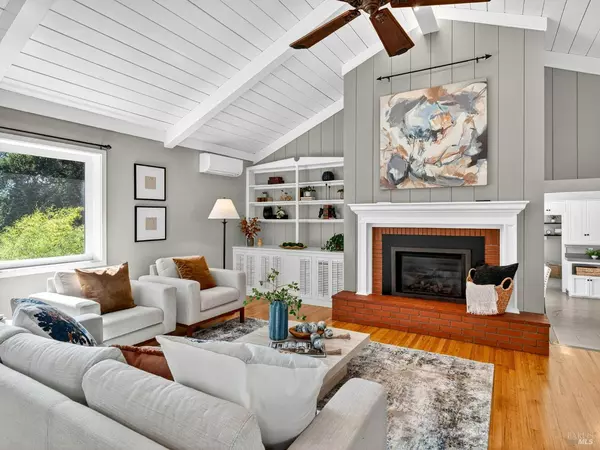 Santa Rosa, CA 95409,4894 Wagon Wheel LN