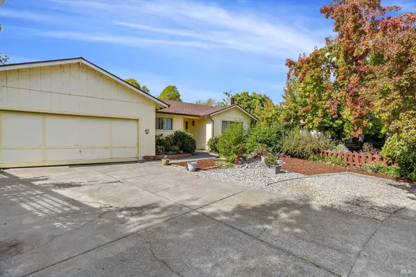 Santa Rosa, CA 95403,2320 Masterson CT