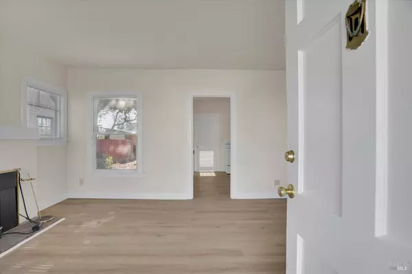 Vallejo, CA 94590,323 Hampshire ST