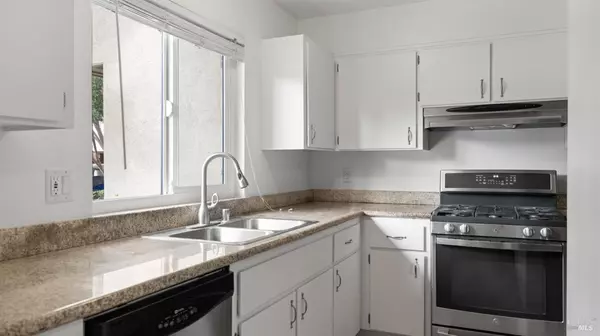 Rohnert Park, CA 94928,478 Santa Alicia DR