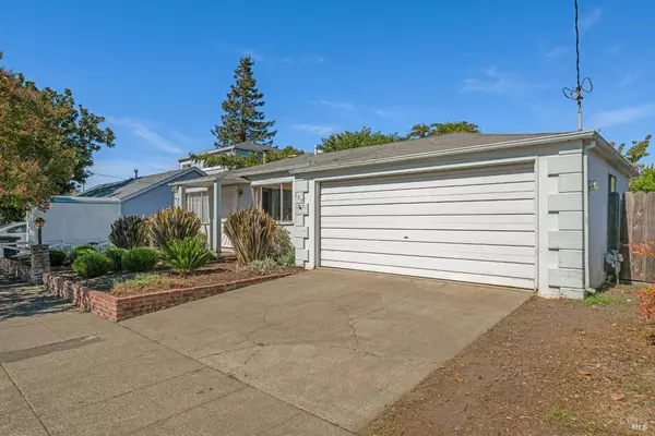 Santa Rosa, CA 95401,709 W 8th ST