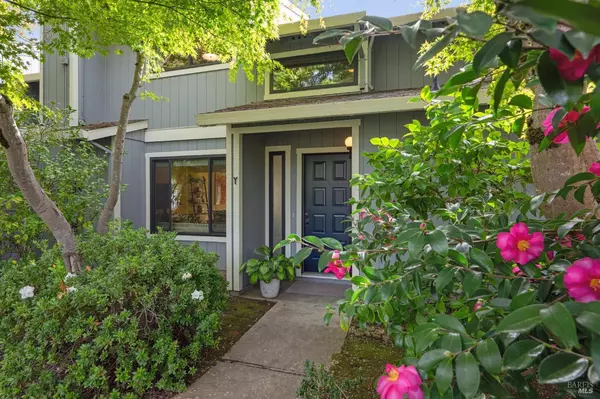 Sonoma, CA 95476,19167 Robinson RD Y