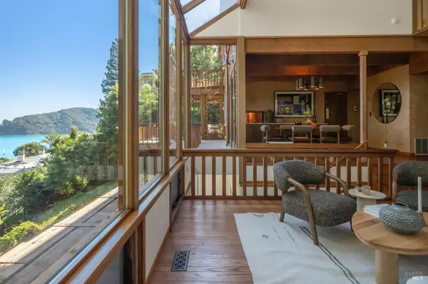 Tiburon, CA 94920,2490 Spanish Trail RD