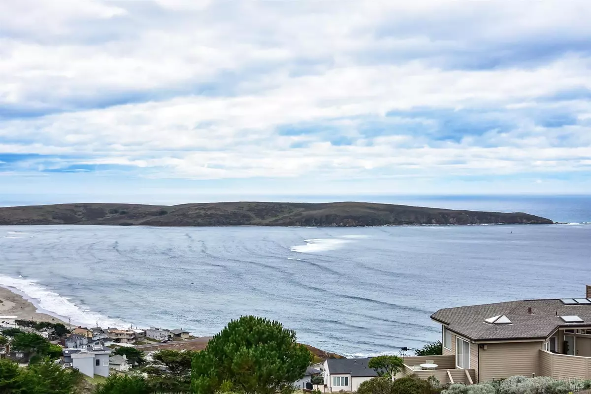 Dillon Beach, CA 94929,459 Oceana DR