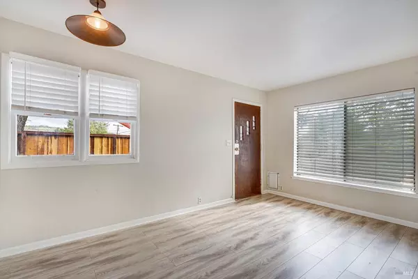 Sonoma, CA 95476,751 Verano AVE