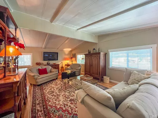 Sonoma, CA 95476,106 Drake Mews # 106