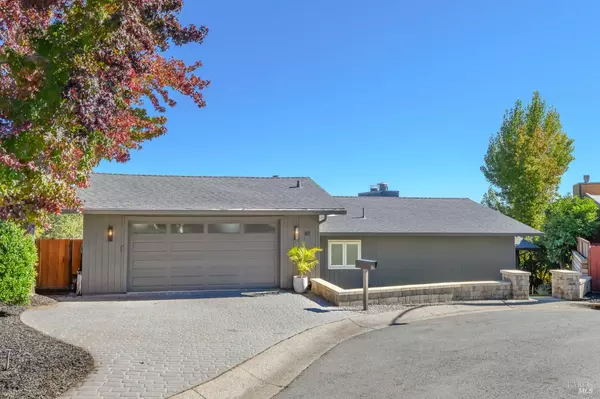 81 Corte Gracitas, Greenbrae, CA 94904