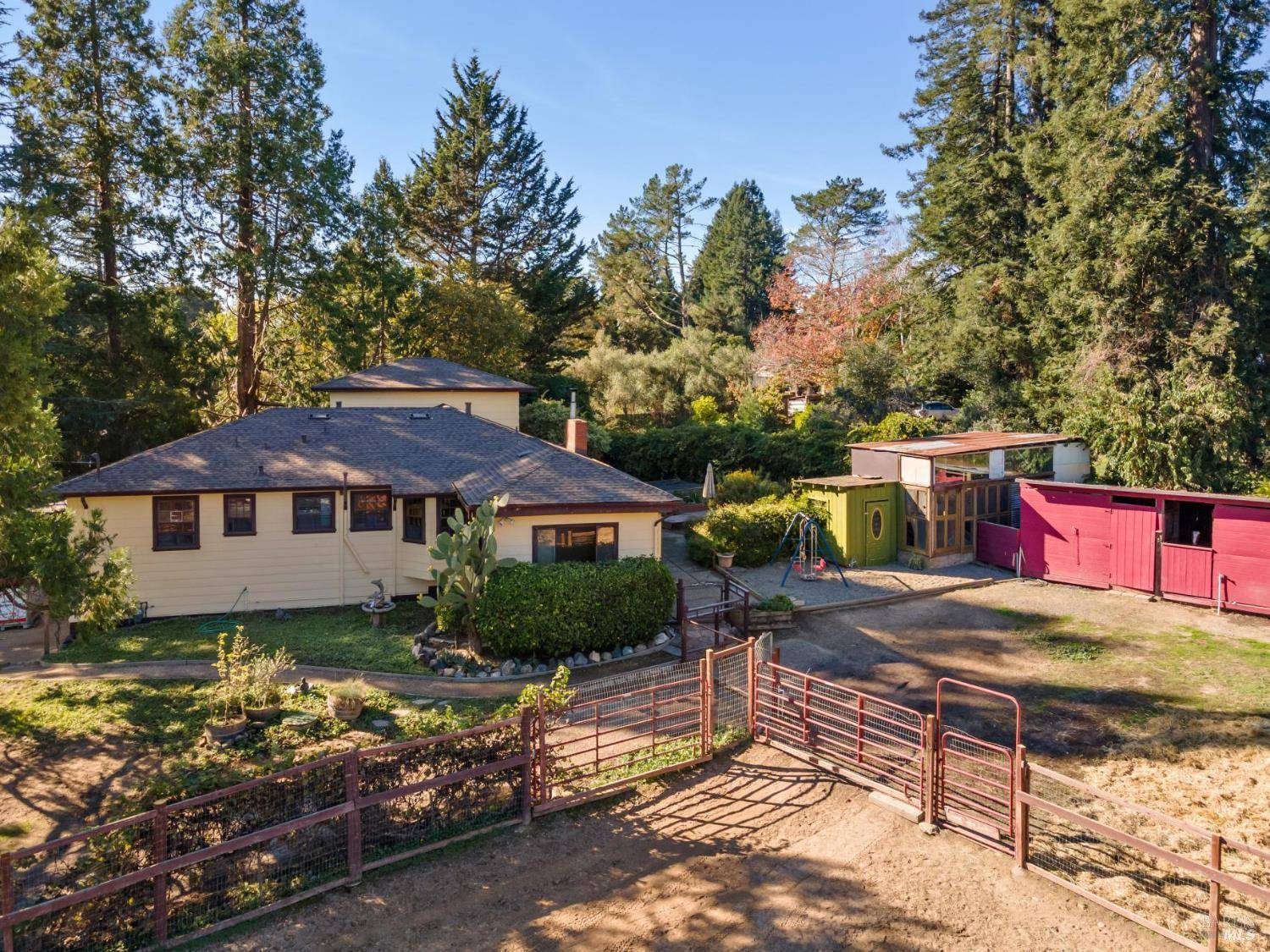 497 Pleasant Hill RD, Sebastopol, CA 95472