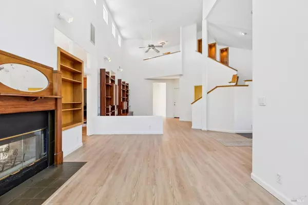 Dixon, CA 95620,1365 Jacobs PL