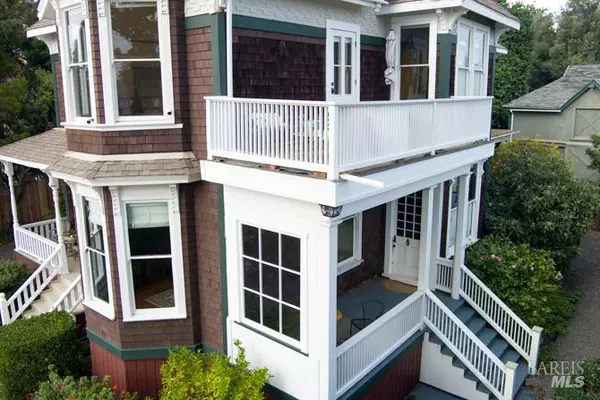 Benicia, CA 94510,271 W G ST