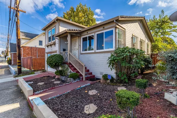 Vallejo, CA 94590,2115 georgia ST