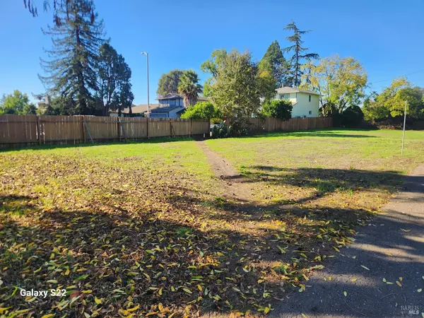 Santa Rosa, CA 95407,2100 Sebastopol RD