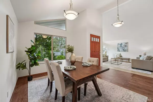 Santa Rosa, CA 95401,5305 Oak Meadow DR