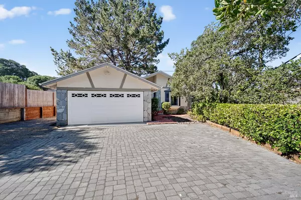 411 Cherry ST, Petaluma, CA 94952