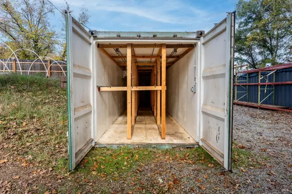 Hopland, CA 95449,3011 County Rd 110