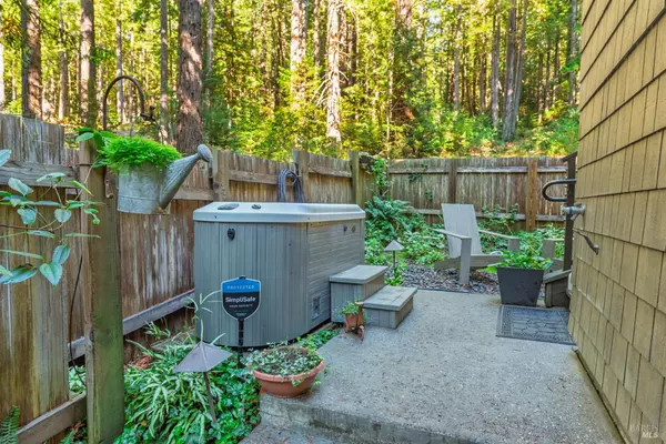 The Sea Ranch, CA 95497,37162 Schooner DR