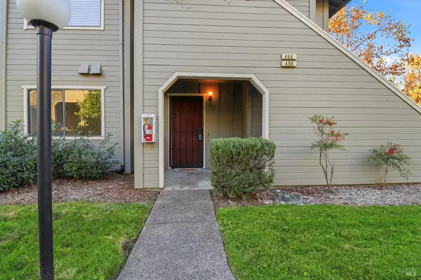 458 Bernice LN, Sonoma, CA 95476