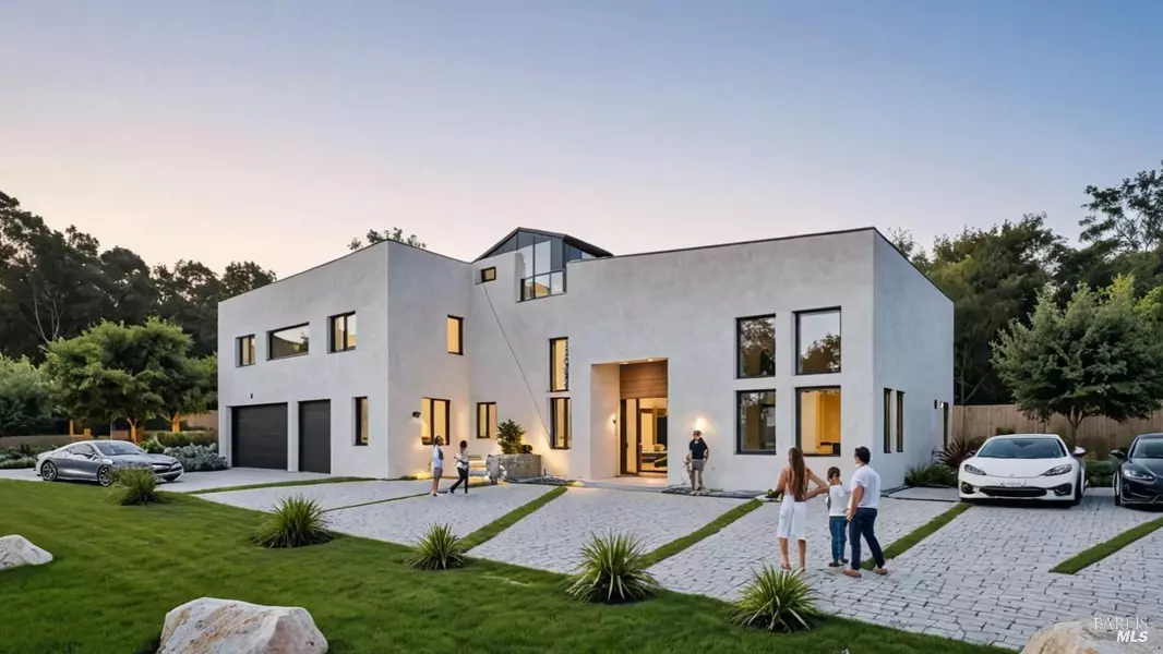 1545 Los Alamos RD, Santa Rosa, CA 95409