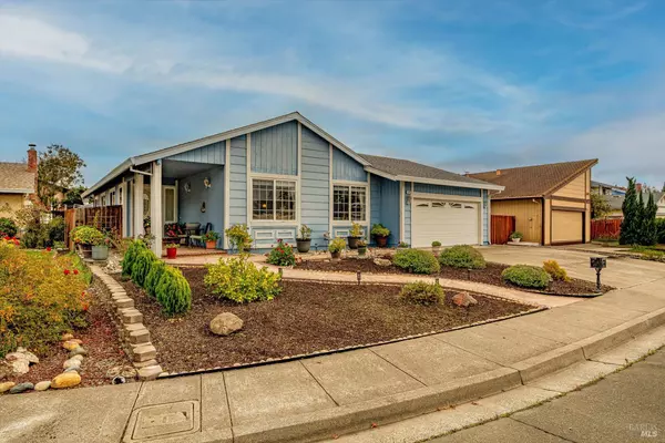6188 Santa Clara PL, Rohnert Park, CA 94928