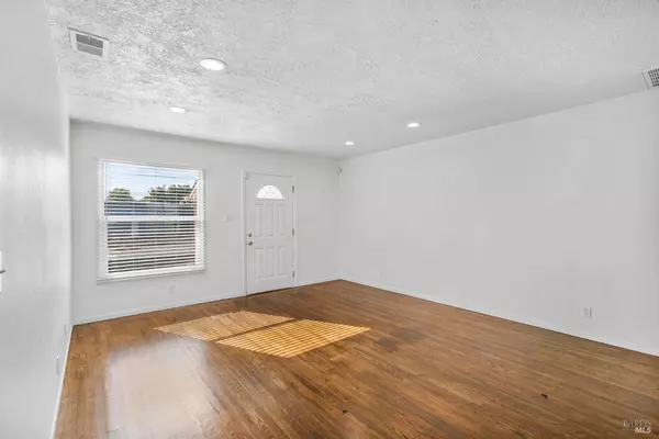 Richmond, CA 94804,458 Spring ST