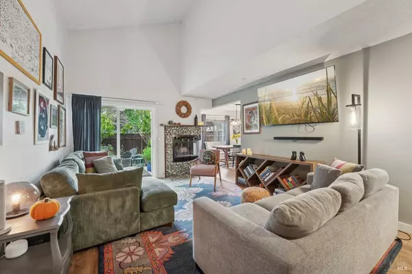 Rohnert Park, CA 94928,31 Regents CIR