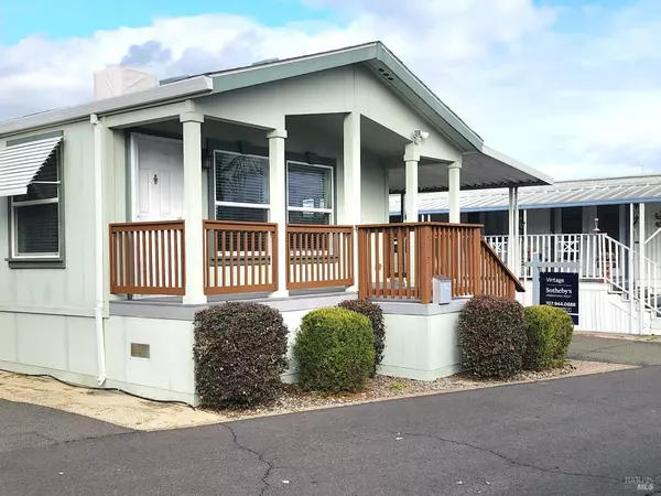 Napa, CA 94558,312 Stacey WAY