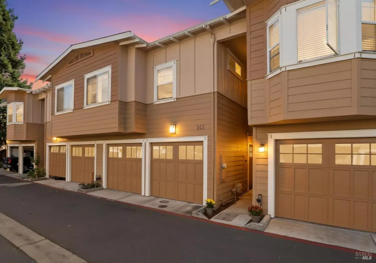 Napa, CA 94558,162 Valley Oak DR 162