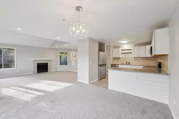 Cotati, CA 94931,8184 Sunflower DR