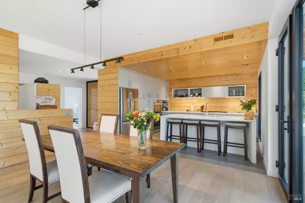 Santa Rosa, CA 95404,2759 Bennett Ridge RD