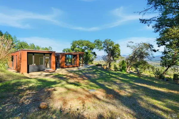 2759 Bennett Ridge RD, Santa Rosa, CA 95404