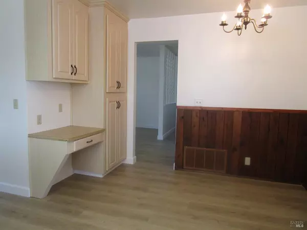 Vacaville, CA 95687,110 Oxford CT