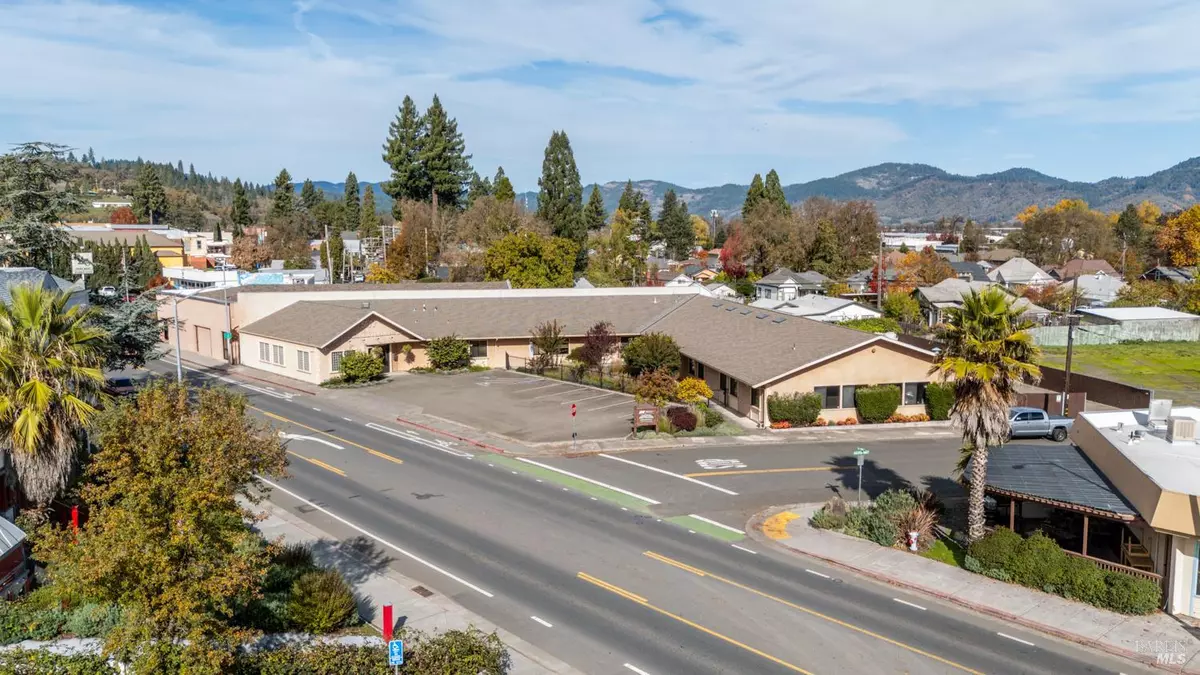 Willits, CA 95490,335 S Main ST