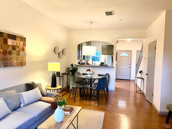 Napa, CA 94559,36 Bridgegate WAY