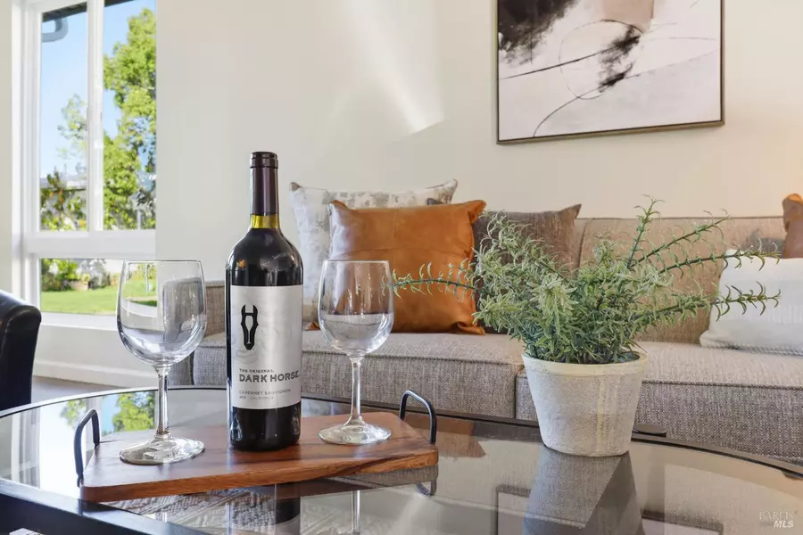 715 Seville WAY, Novato, CA 94949