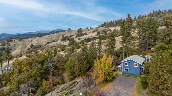 4000 Spy Rock RD, Laytonville, CA 95454