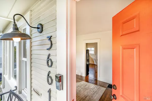 Oakland, CA 94619,3661 Loma Vista AVE