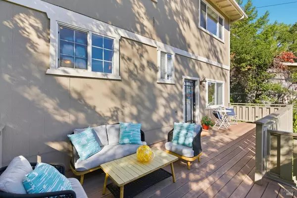 Fairfax, CA 94930,226 Bolinas RD