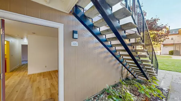 Rohnert Park, CA 94928,8201 Camino Colegio DR 101