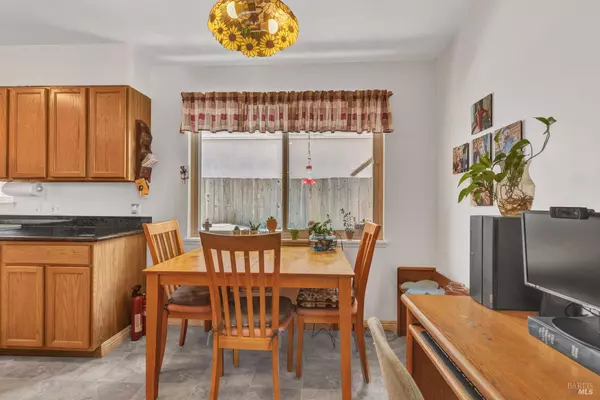 Vallejo, CA 94591,1324 Delwood ST