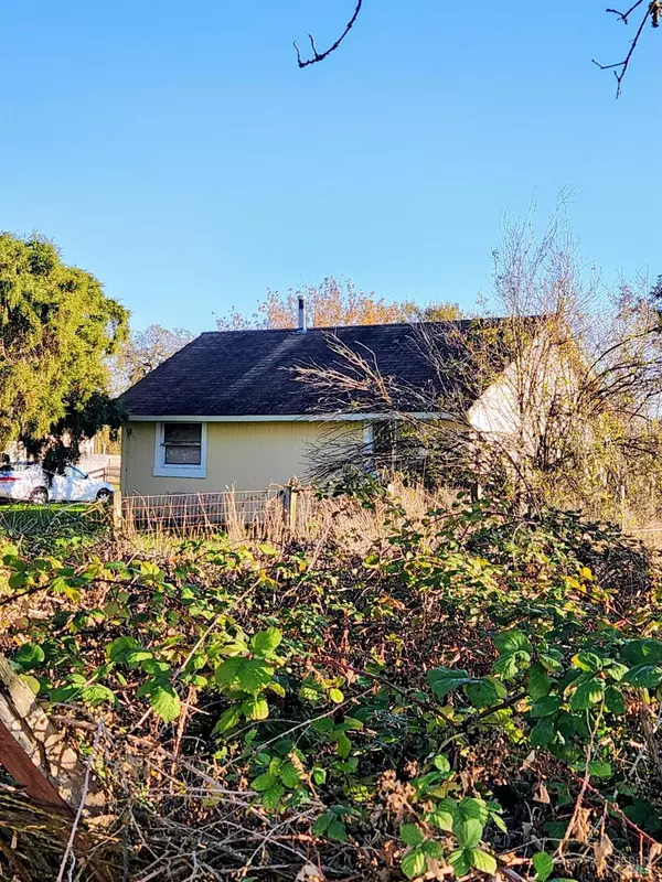 Santa Rosa, CA 95407,3988 pyle AVE