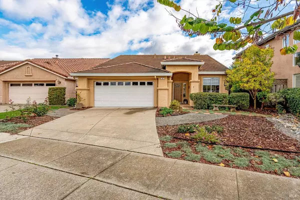 30 Peninsula CT, Napa, CA 94559