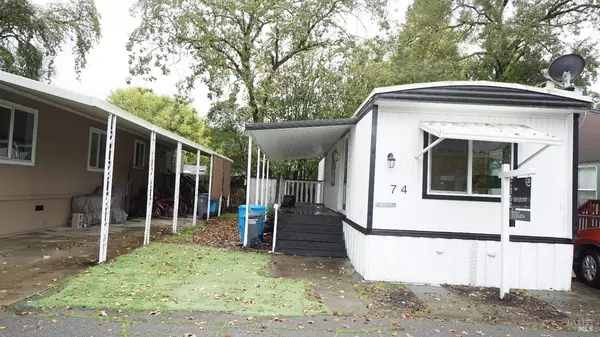 Santa Rosa, CA 95403,74 Ranchito CT