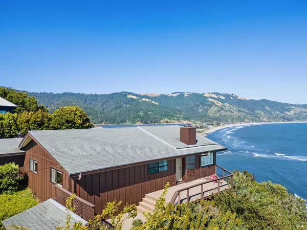Bolinas, CA 94924,71 Crescente AVE