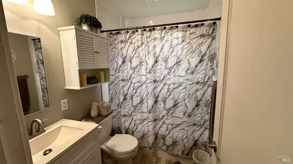 San Lorenzo, CA 94580,16004 Via Granada