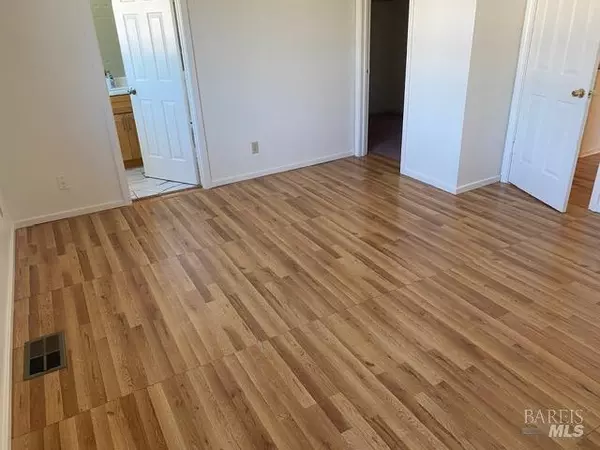 Suisun City, CA 94585,953 Mccoy Creek CIR